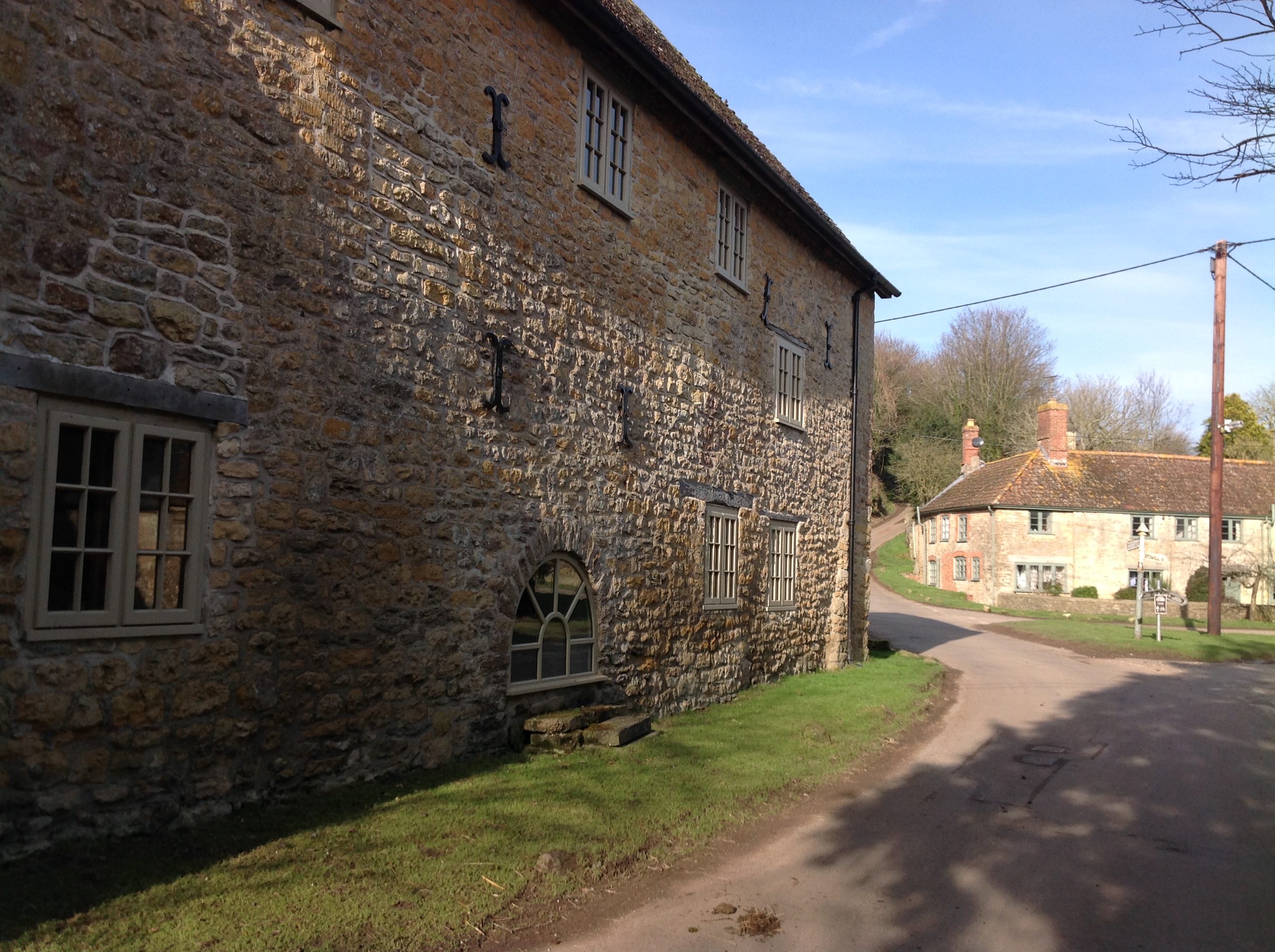 eaw033668 ENGLAND (1950). Barrow Hill, Milborne Wick, 1950 Britain