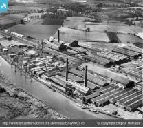 Essay mills review image